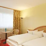 ホテル Ahorn Panorama 3*