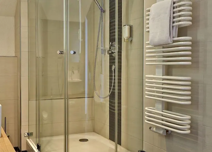 Отель Ahorn Panorama 3*